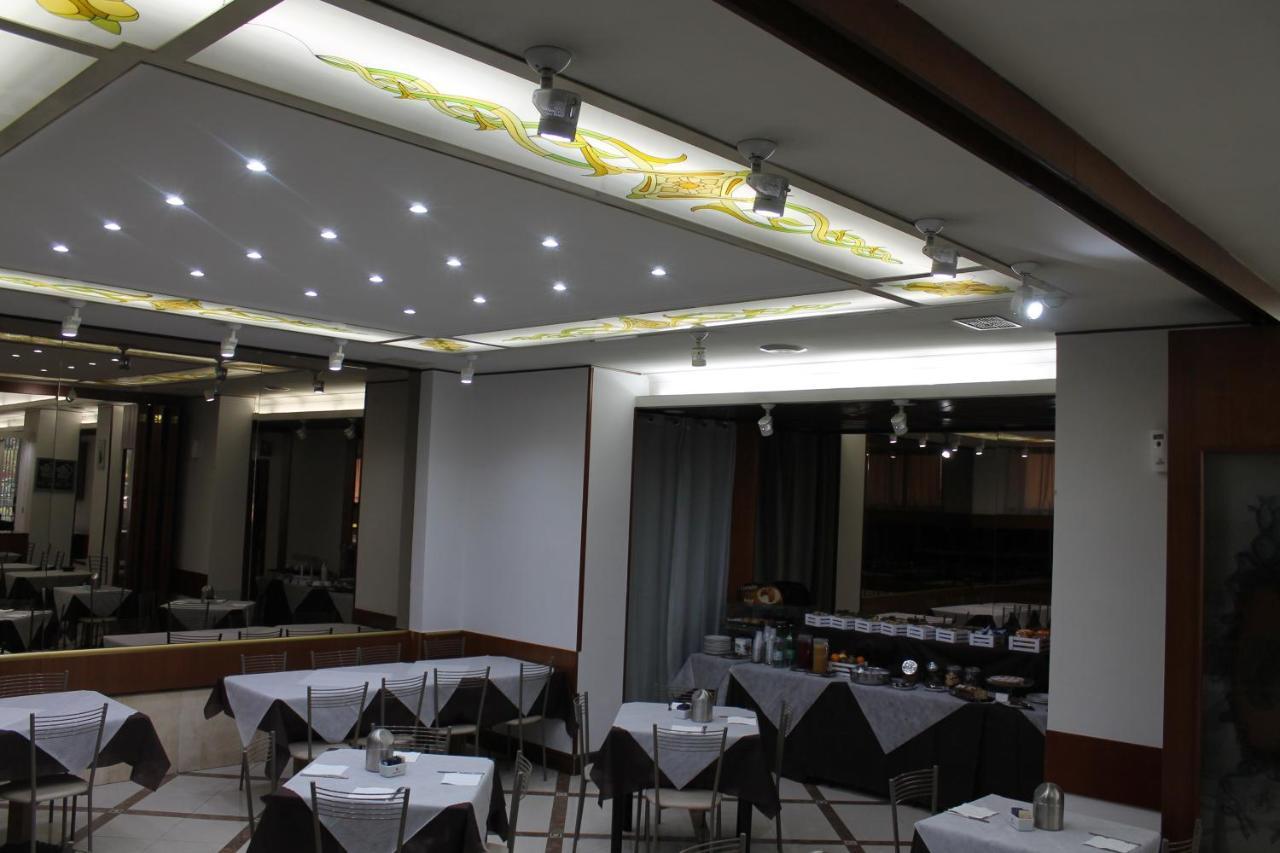Augustus Hotel ออตตาวิอาโน ภายนอก รูปภาพ