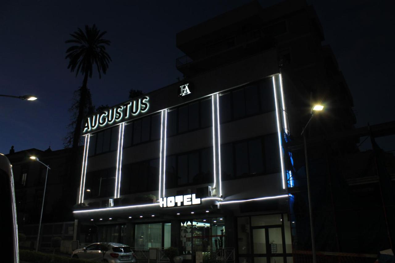 Augustus Hotel ออตตาวิอาโน ภายนอก รูปภาพ